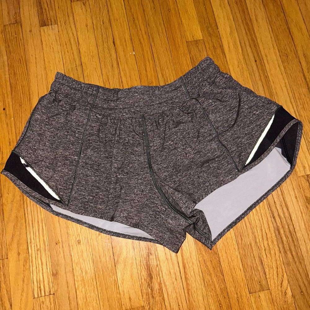 Lululemon hottie hots